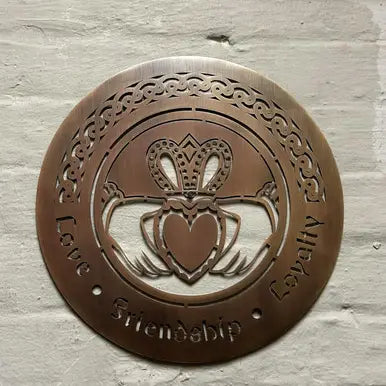 Exclusively Irish Claddagh Round-Shaped Wall Hang