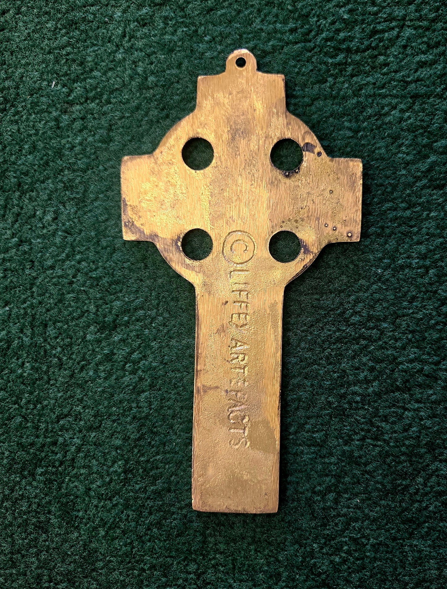 Brass Celtic Cross Flat Medium Black