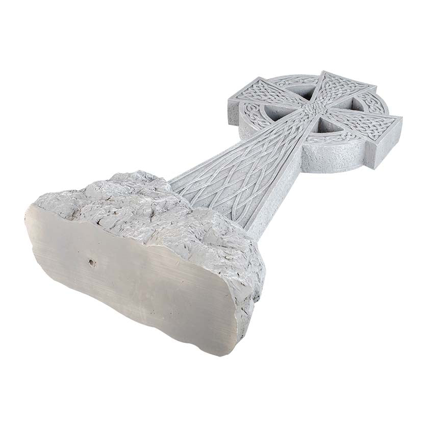 Resin Garden Celtic Cross