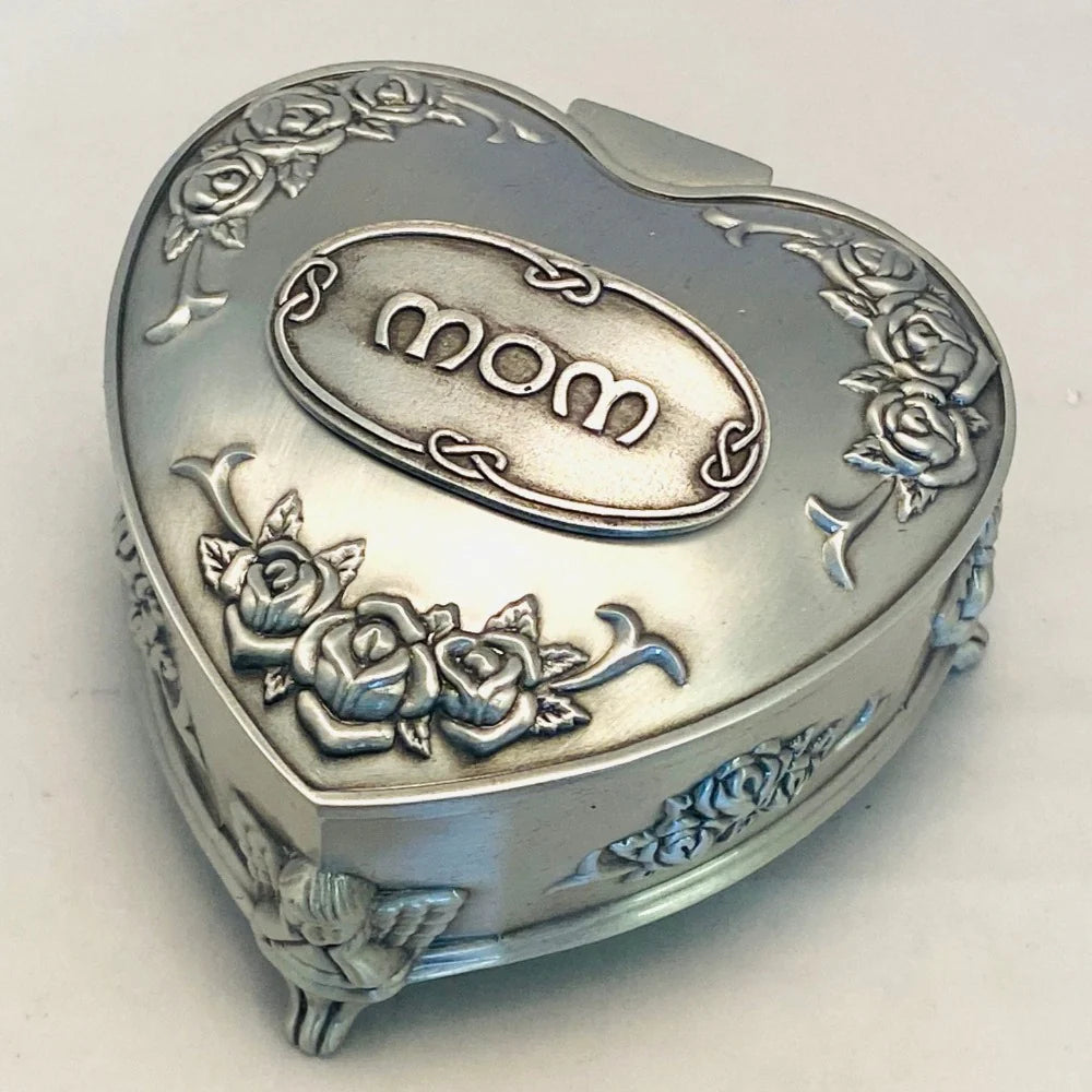 Mullingar Claddagh Heart Jewelry Box