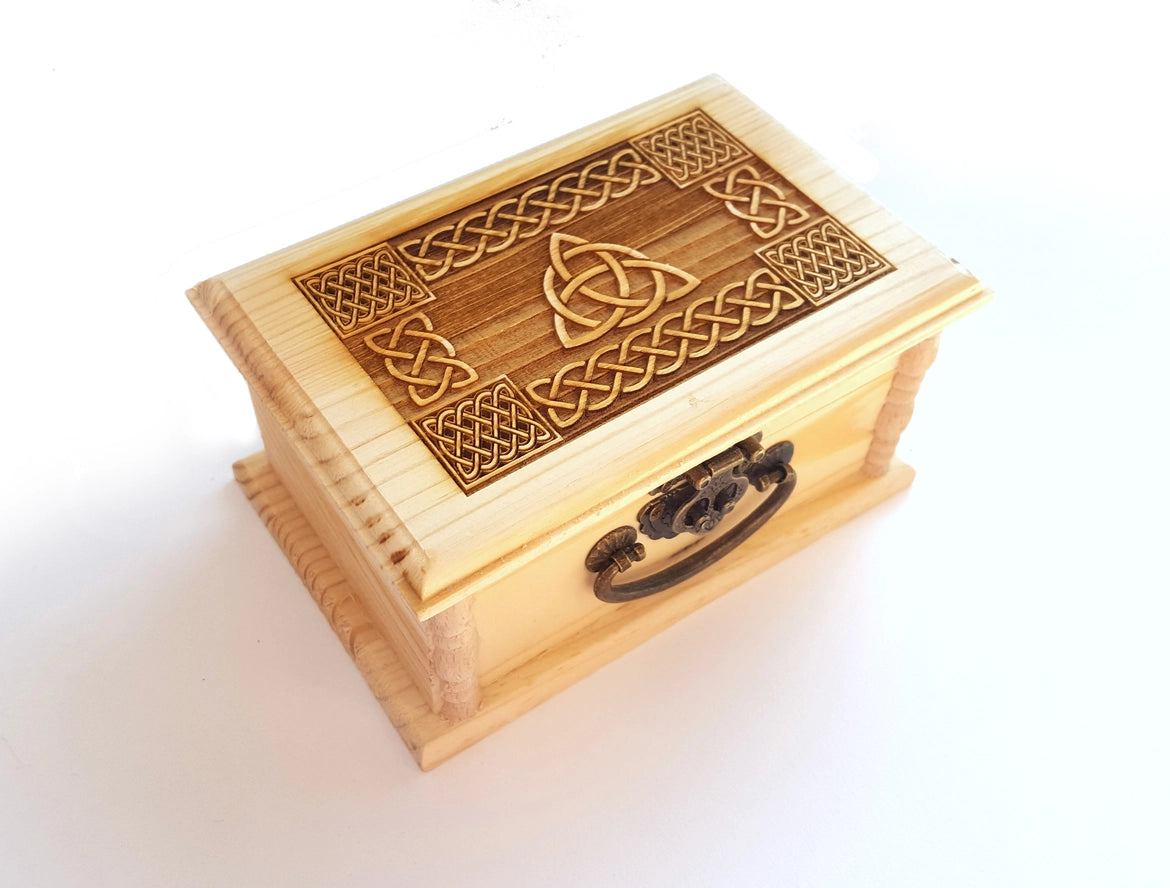 Celtic Latched Box-Trinity