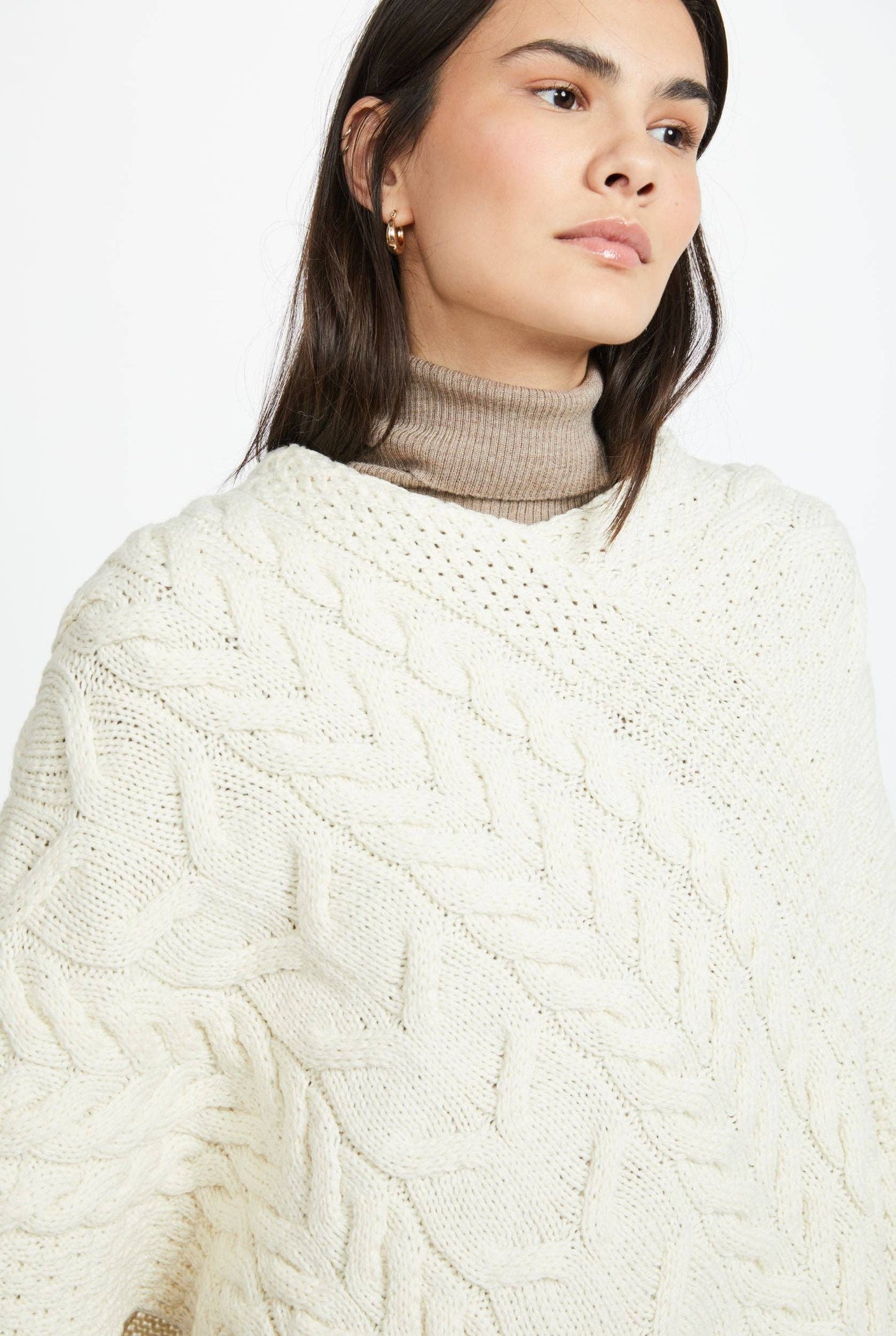 Aasleagh Falls Ladies Aran Poncho-Cream