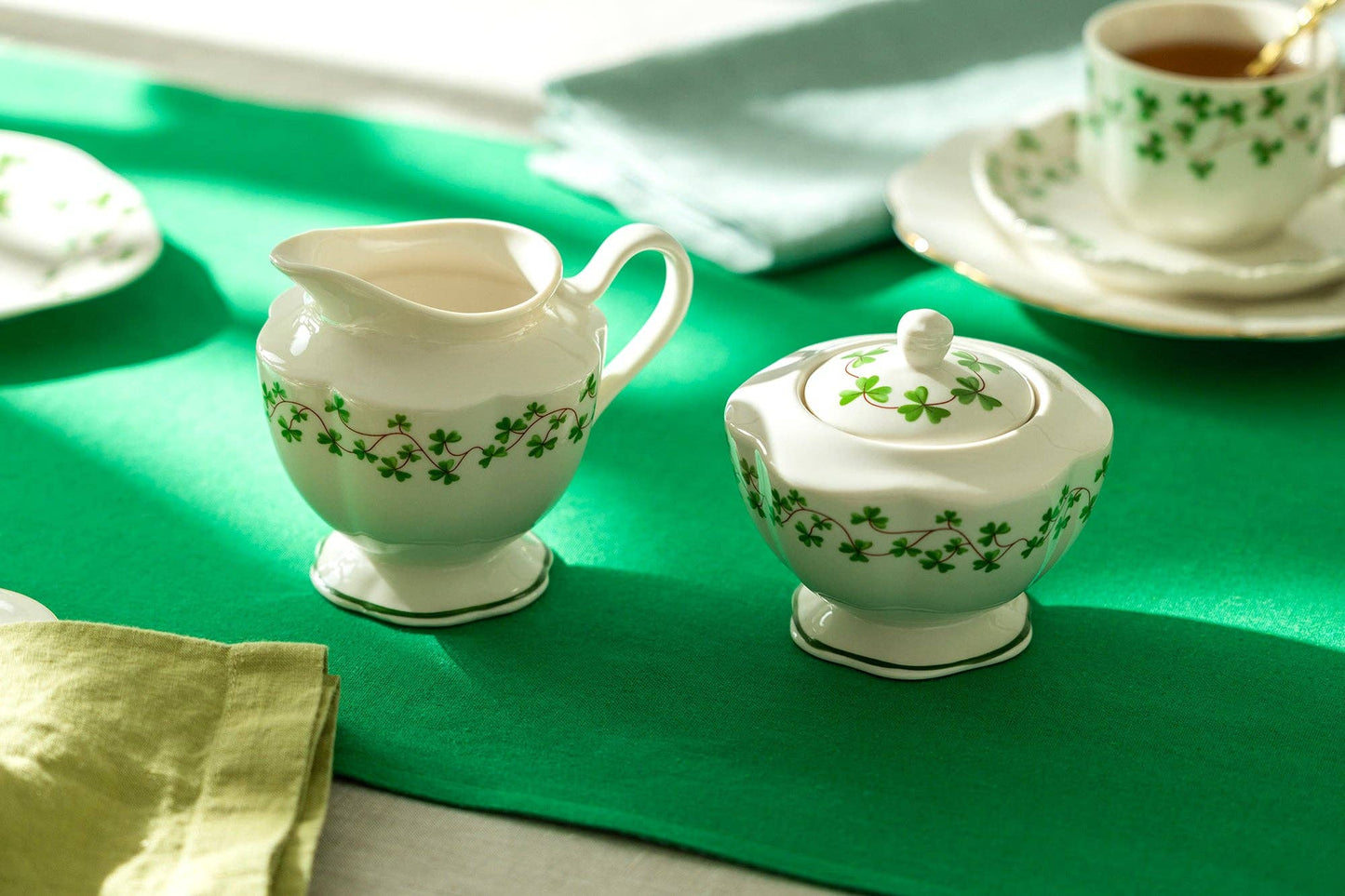 Shamrock Fine Porcelain Sugar and Creamer Set