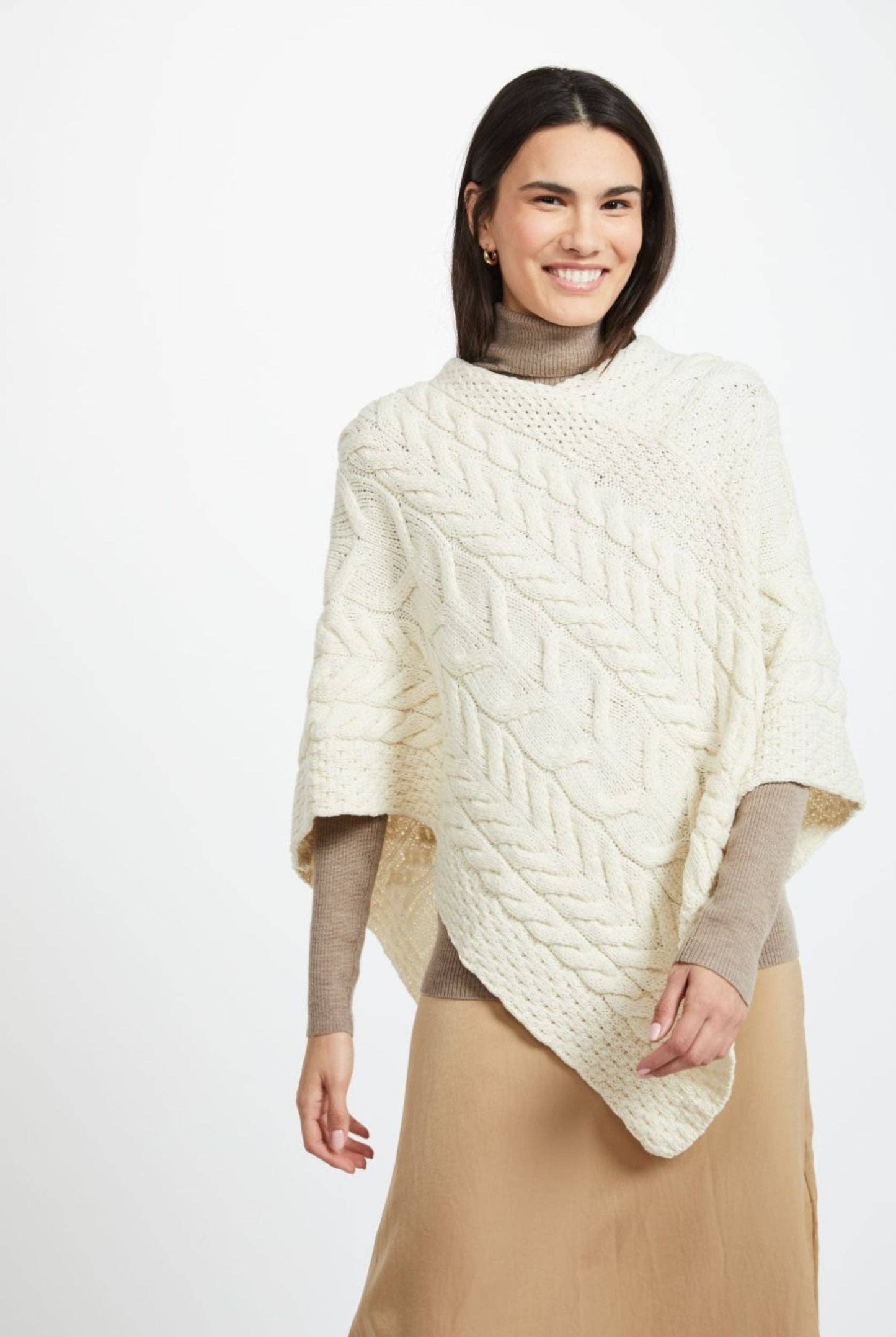 Aasleagh Falls Ladies Aran Poncho-Cream