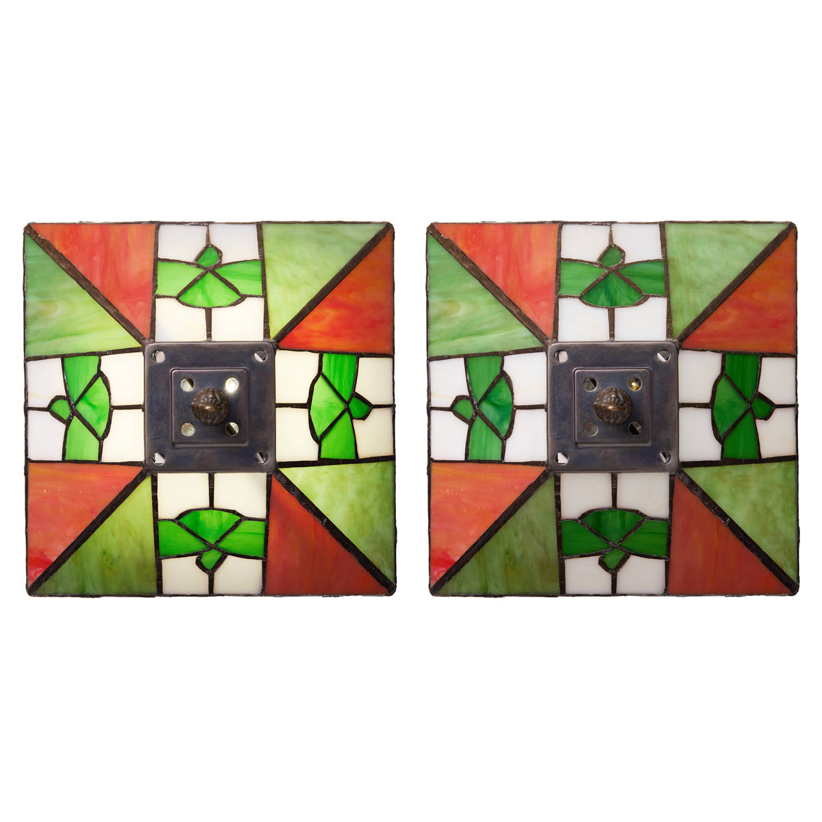 15.5" St. Patrick's Day Stained Glass Table Lamp