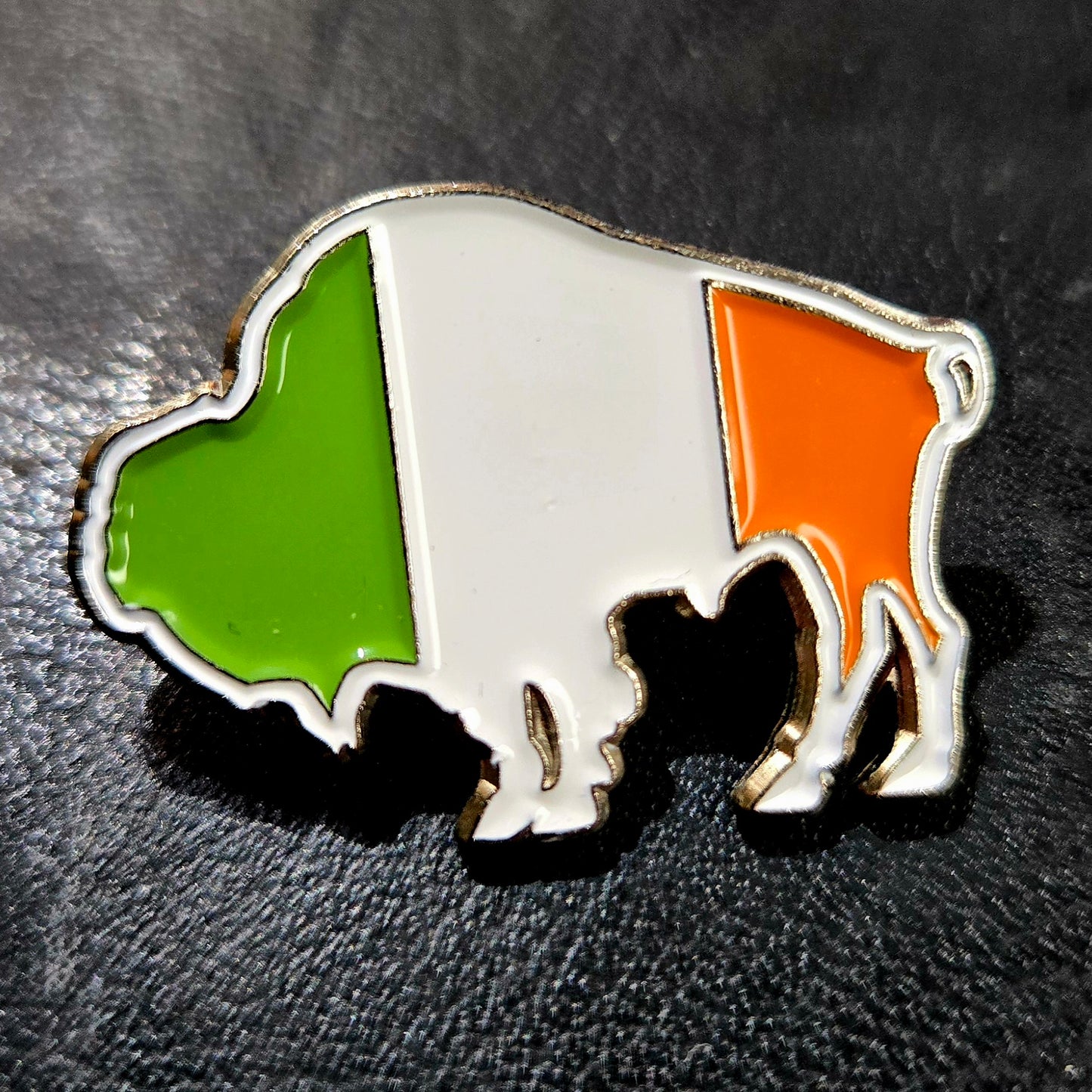 Buffalo Lapel Pin