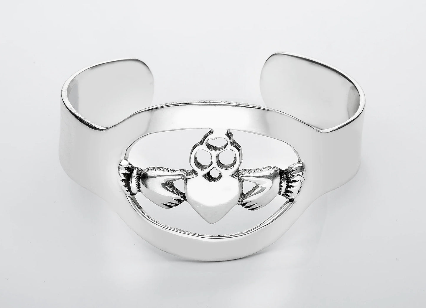Celtic Claddagh bangle