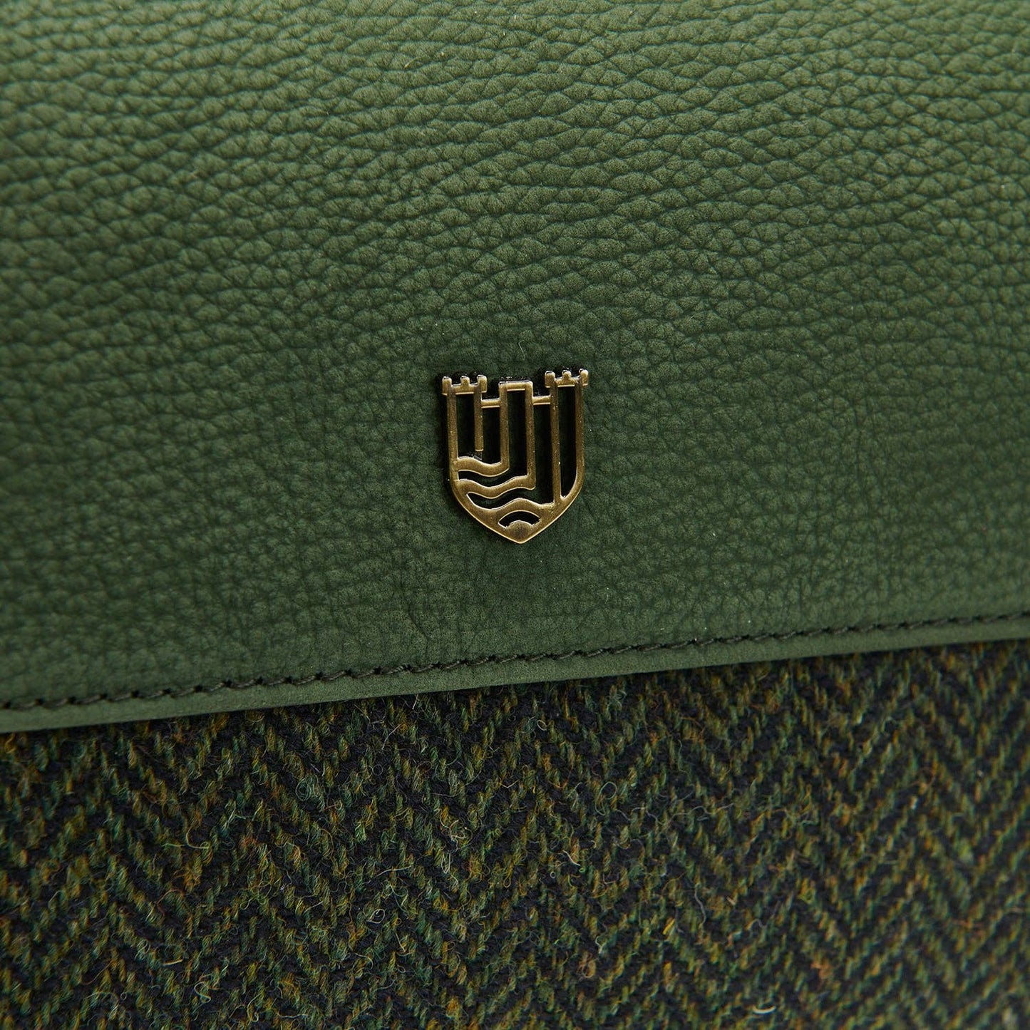 The Caithness Clutch