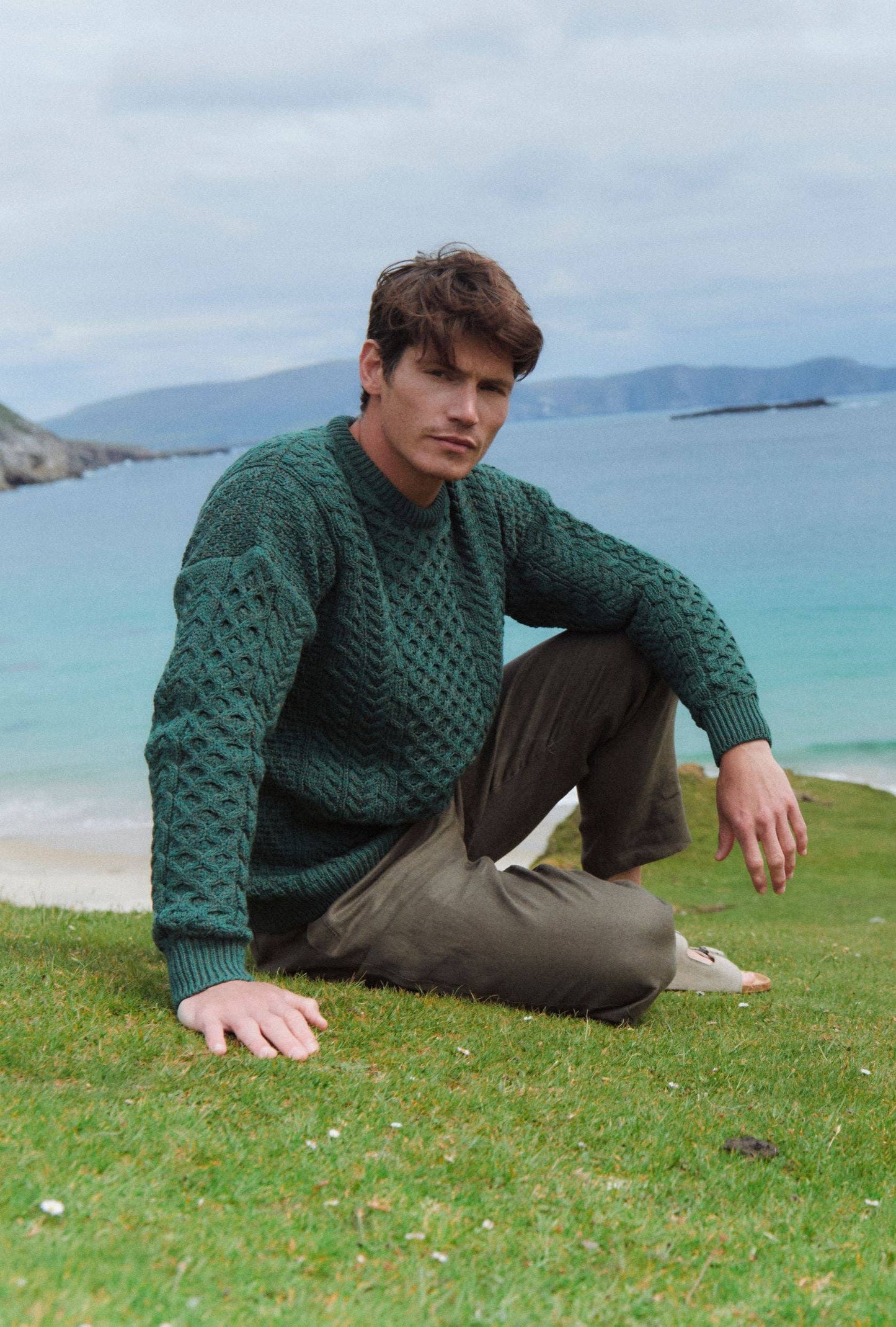 Inisheer Traditional Mens Aran Sweater -  Green