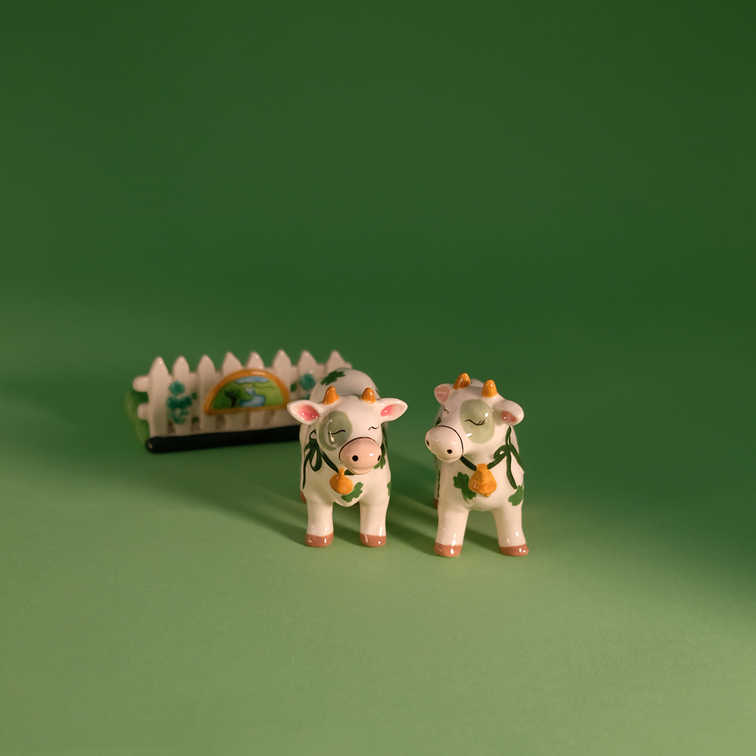 St Patrick Irish Cow Salt & Pepper Set with Dish