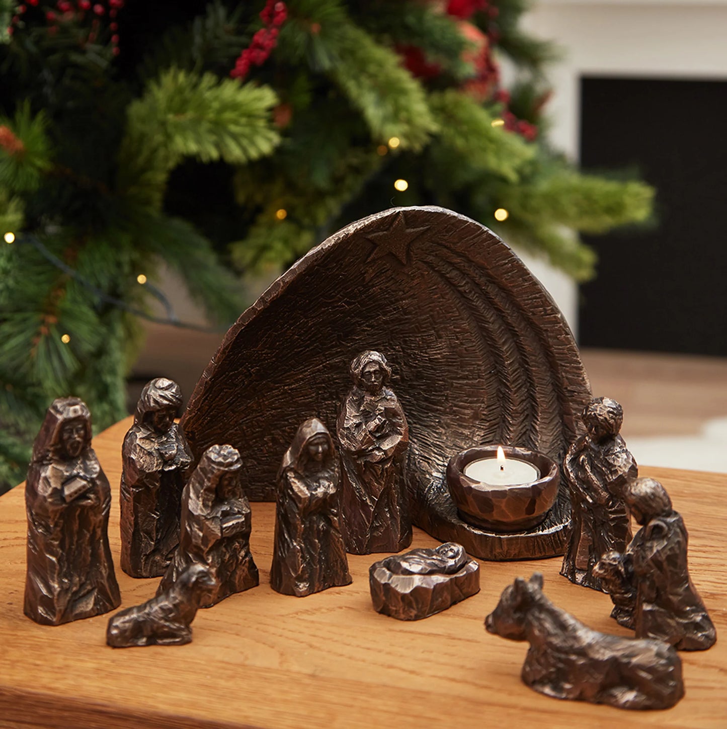 Light of the World Nativity