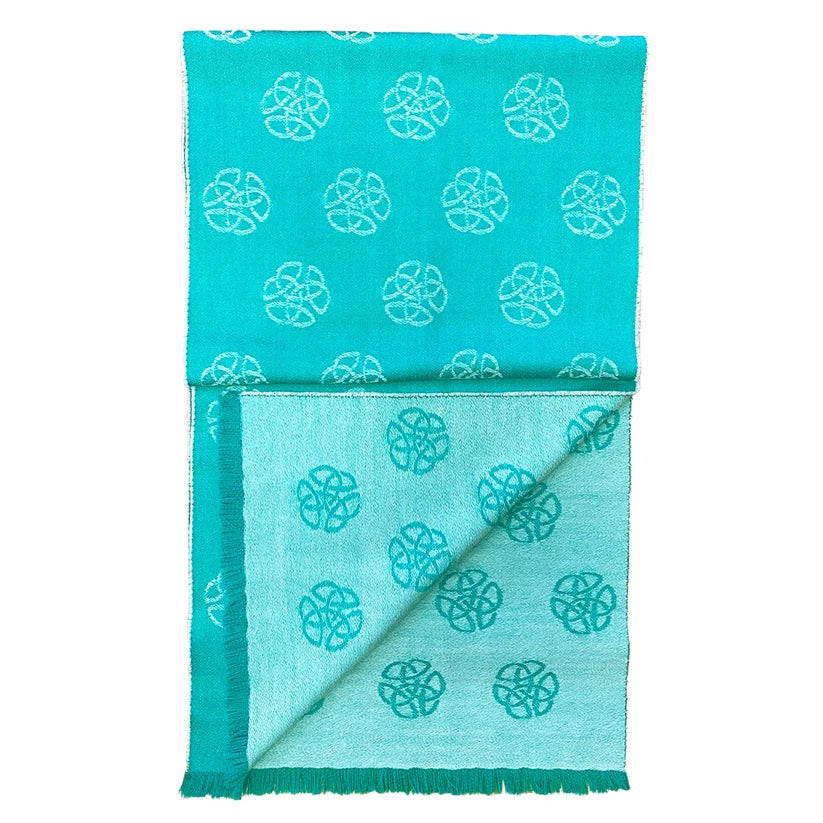 Patrick Francis Celtic Knot Wool Scarf in Spectra Green