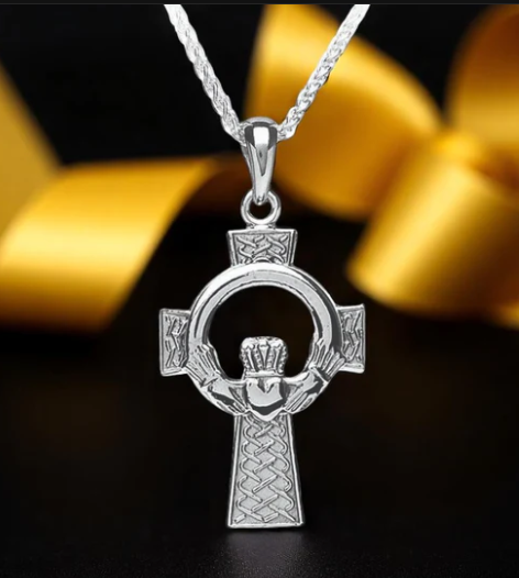 Boru Large Claddagh Cross