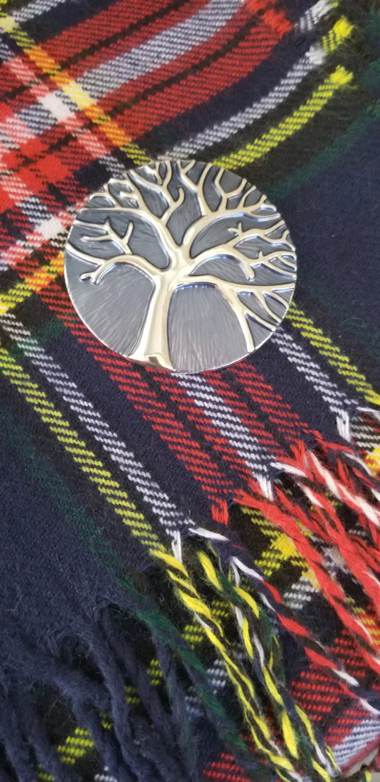 Magnetic Brooch