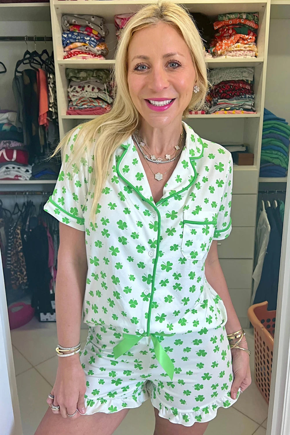 Green St Patrick's Day Clover Print Shirt and Ruffle Hem Shorts Pajama Set