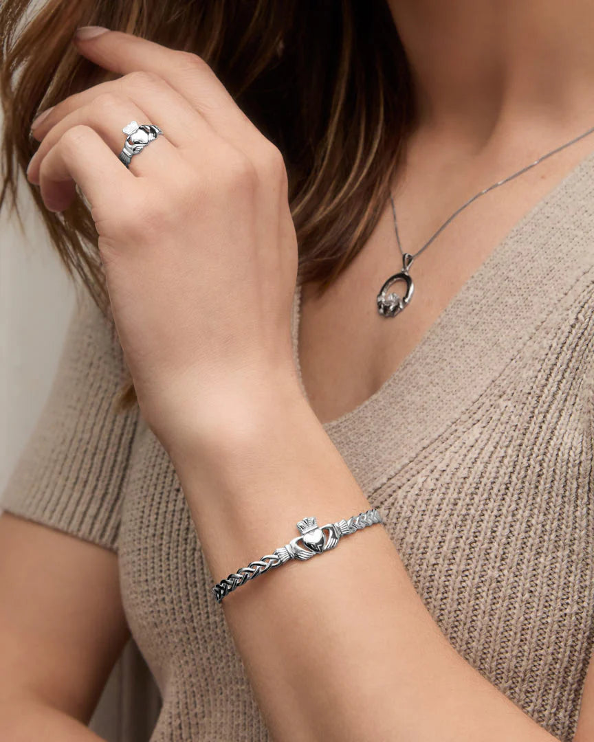 Celtic Claddagh Draw String Bangle