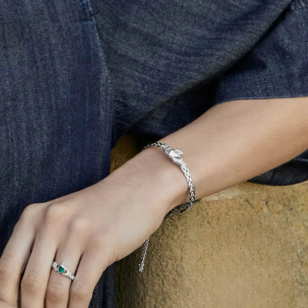 Celtic Claddagh Draw String Bangle