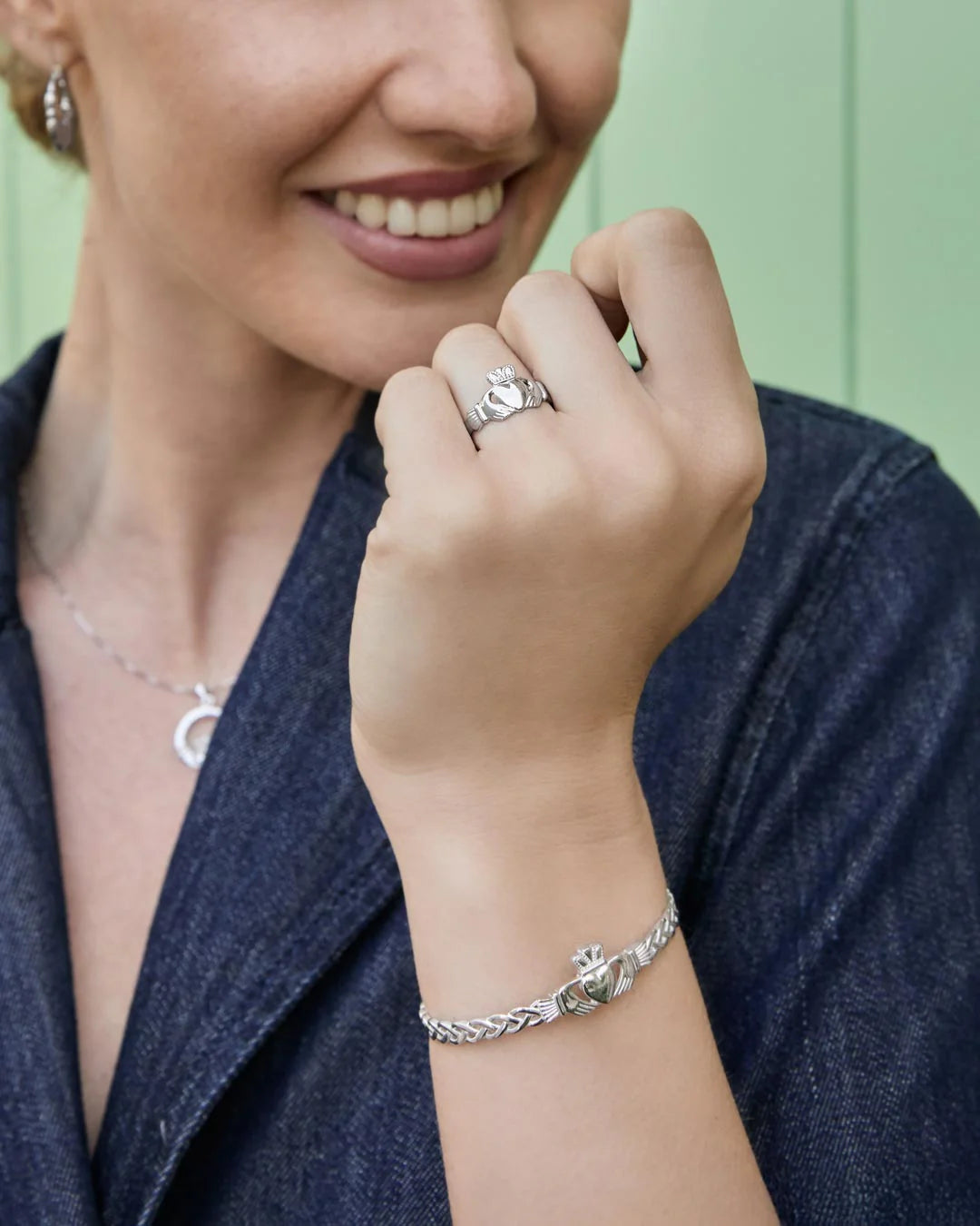 Celtic Claddagh Draw String Bangle