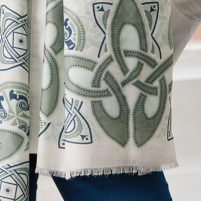 Patrick Francis Celtic Knot Fashion Scarf in Cream & Green
