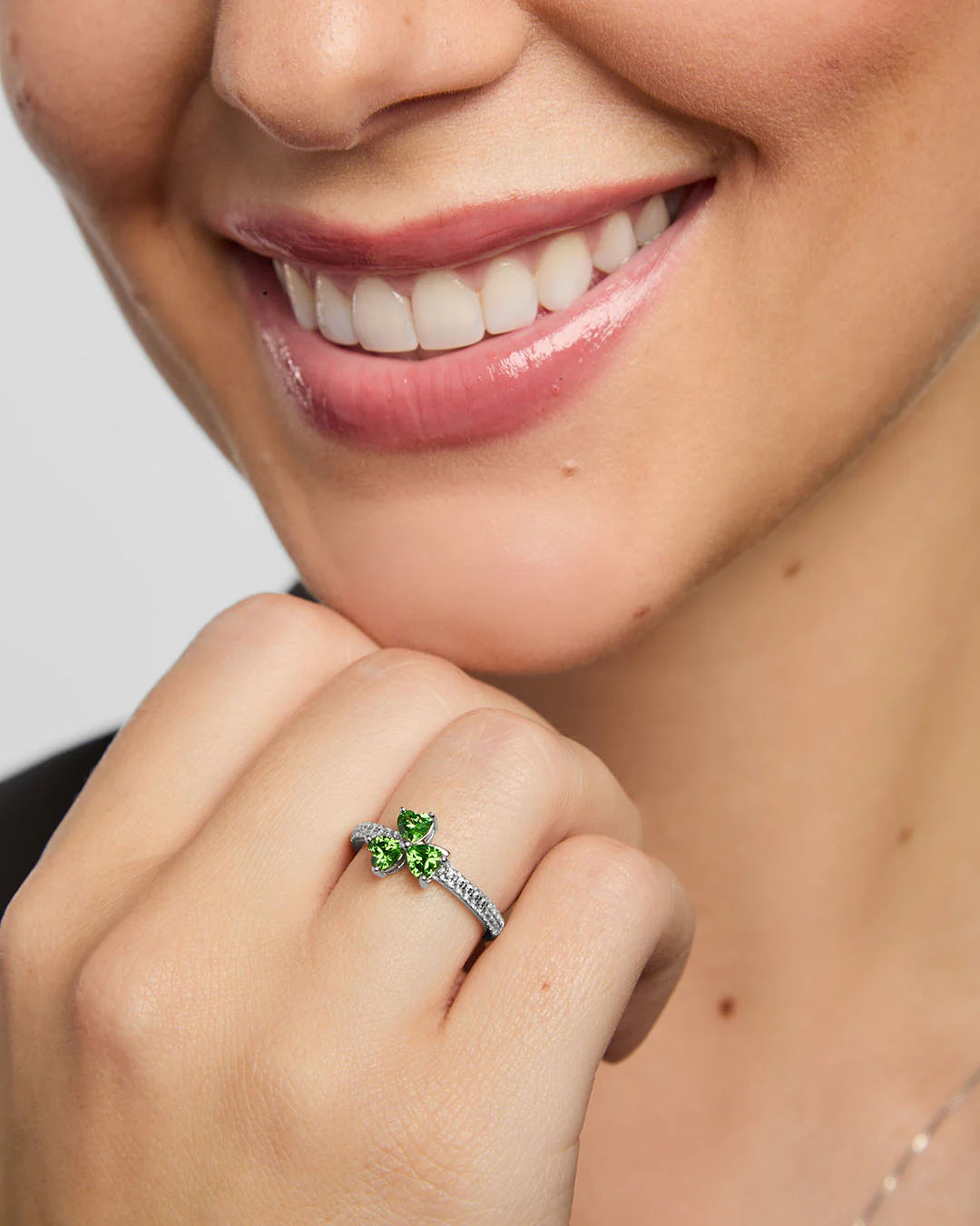 Solvar Green Cubic Zirconia Shamrock Ring