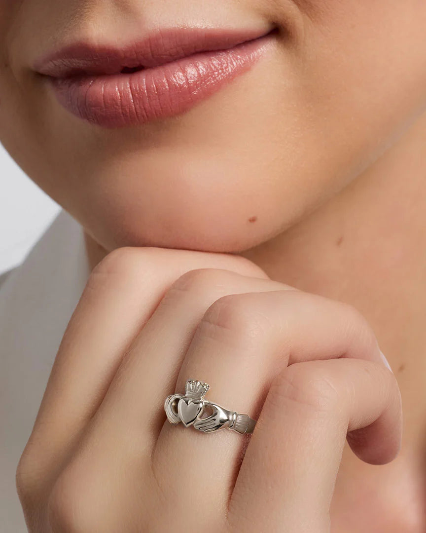 Women's Sterling Silver Celtic Claddagh