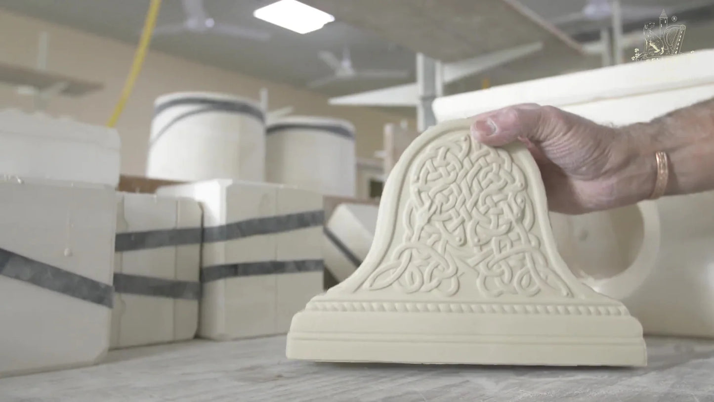 Belleek Classic -&nbsp;Celtic Mantel Clock